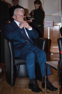 Joachim Gauck, former Federal President, in front of a dinner in honor of the Honorary Citizen of