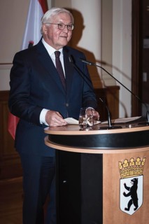 Frank-Walter Steinmeier, Federal President, gives a speech in front of a dinner in honor of the