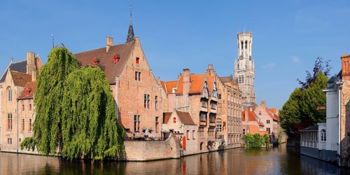 Belfry and houses on the canal, Rozenhoedkaai, Bruges, West Flanders, Flanders, Belgium