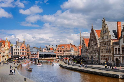 Leie and old guild houses on Korenlei and Graslei, Ghent, East Flanders, Flanders, Belgium