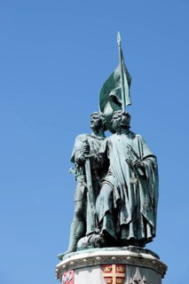Jan Breydel and Pieter de Coninck monument, Grote Markt, Bruges, West Flanders, Flanders, Belgium