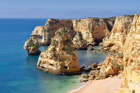 Beach and rocky coast, Praia da Marinha, Algarve, Portugal