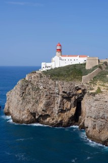 Lighthouse on the Cliff, Cabo de Sao Vicente, Cabo de São Vicente, Sagres, Algarve, Portugal