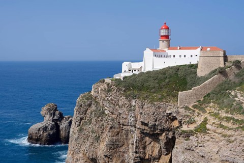 Lighthouse on the Cliff, Cabo de Sao Vicente, Cabo de São Vicente, Sagres, Algarve, Portugal