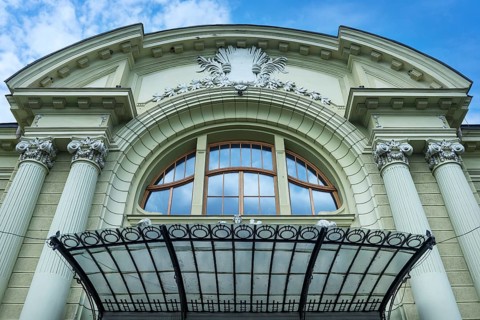 Detail of Olha-Kobylianska Theatre, Czernowicz, Bukovina, Ukraine