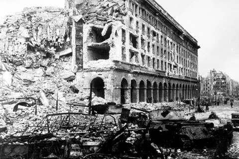 Destroyed house in Kreuzberg, early May 1945, Berlin, Germany