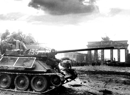 Soviet tanks and Red Army men in front of the Brandenburg Gate, Mitte, Berlin on May 2, 1945