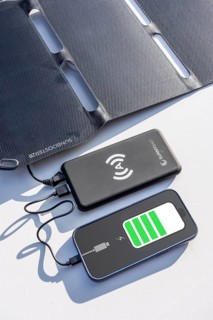 Solar module for charging power banks, mobile phones, small, transportable, emergency preparedness