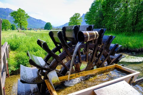 Wasserrad am Naturerlebnispfad, Aschau, Chiemgau, Upper Bavaria, Bavaria, Germany