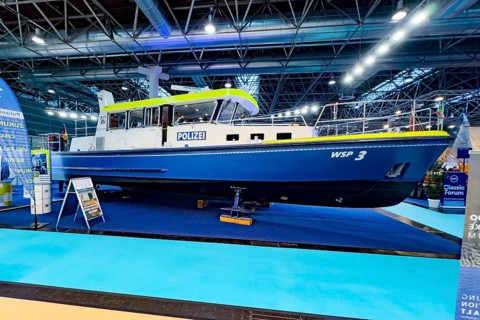 Press photo of patrol boat WSP 3 by Cologne Police Water Protection Police for operations on the