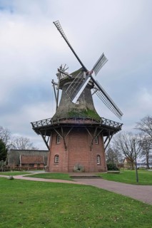 Historic windmill from 1811, Galeriehländer, Bad Zwischenahn, Lower Saxony, Germany
