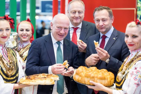 Kai Wegner (Governing Mayor of Berlin), Joachim Rukwied (President of the German Farmers'