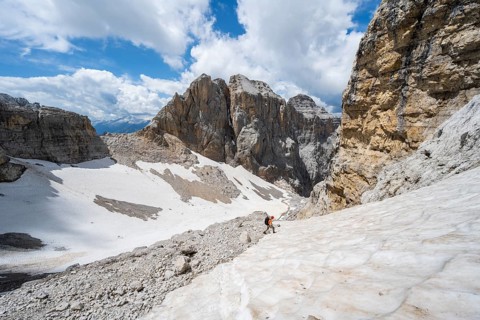 Mountaineers below Bocca d'Ambiez, Via Ferrata dell'Ideale via Ferrata dell'Ideale, spectacular