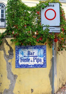 Blue tile sign for Fonte Pipa Bar in Sintra, Lisbon, Portugal