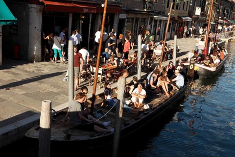 Bàcaria Al Timon, small pub, here you drink wine or spritz and eat the cicchetti Veneziani, tapas,