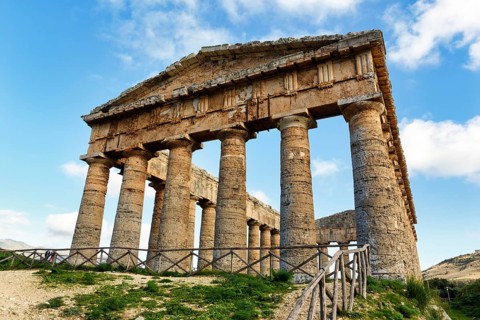 Elymian Doric Temple, Ruin, Doric Frieze, Triglyph and Metope, Ancient City of Segesta,