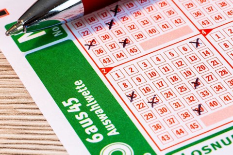 Toto 6aus45: Close-up of a game ticket