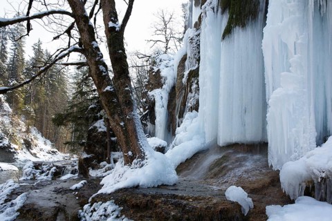 Schleierfälle an der Ammer in winter, frozen waterfall, ice, icicles, Upper Bavaria, Germany