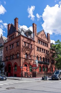 ATLAH Superior, Harlem, 38 W 123rd St, New York, USA
