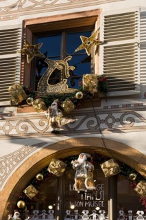 Christmassy decorated half-timbered houses, Old Town, Colmar, Haut-Rhin Department, Alsace, France
