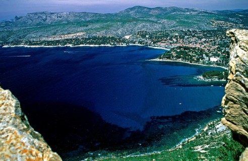 Panoramic view near Cassis, Cap Canaille, Bouches-du-Rhône department, southern France, June 1999,