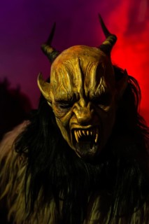 Krampus, fog, murmuring, winter, Waldburg Castle, Waldburg, Allgäu, Baden-Württemberg, Germany