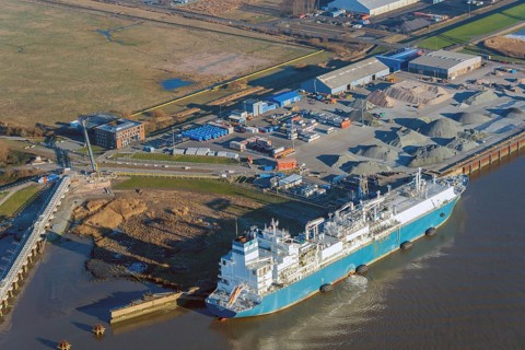 Europe, Germany, Schleswig-Holstein, Brunsbüttel, LNG terminal, ports, port, ships, water, ship,
