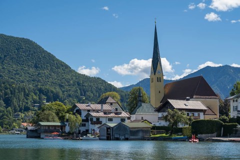 View from Malerwinkel of the village with parish church of St. Lawrence, Rottach-Egern, Upper