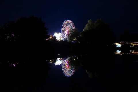Fairground in Ulm Friedrichsau at night, folk festival, hustle and bustle, fair, Ferris wheel,