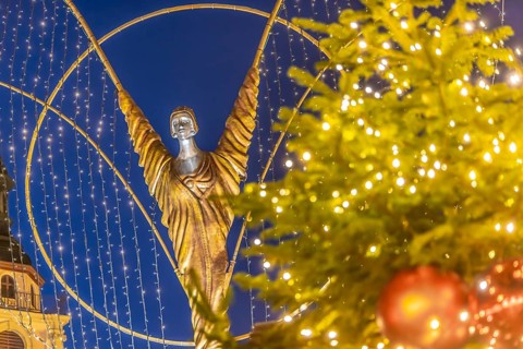 Baroque Christmas market with illuminated angels between the Protestant City Church and the