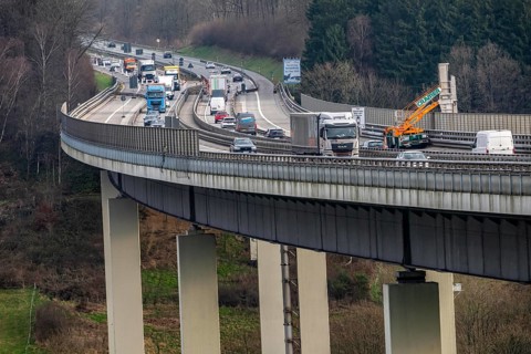 The Wiehl Valley Bridge, A4 motorway, the motorway bridge is considered extremely dilapidated,