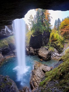 Waterfall mountain list in autumn-colored surroundings, Linthal, Klausenpass, Canton of Glarus,