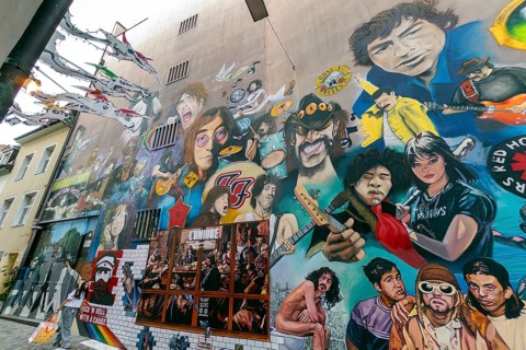 Street art with rock and pop musicians, Basel