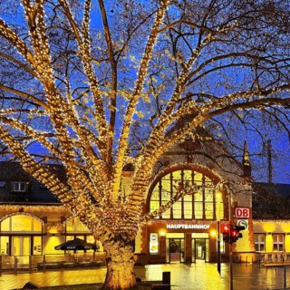 Central Station with Christmas lights in the evening, Witten, Ruhr area, North Rhine-Westphalia,
