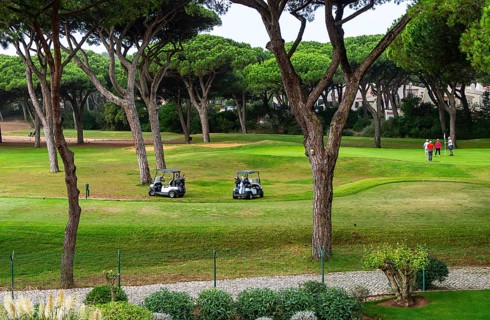 Beautifully designed and idyllically situated golf course in Cascais, Portugal