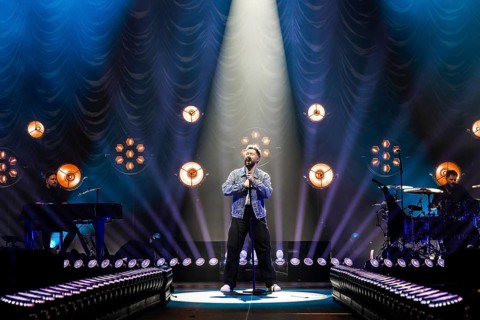 Calum Scott live on The Avenoir Tour at Berlin's Tempodrom on 04.11.2025