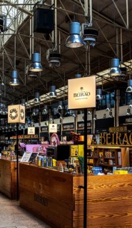The Mercadeo da Ribeira, also known as TimeOut Market, is the best address for Portuguese