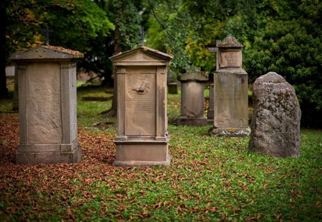 Gravestones, grave, graves, Hoppenlauf cemetery, oldest preserved cemetery in Stuttgart, autumn