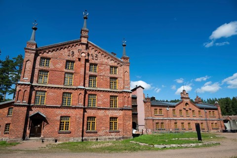 Brick building, former paper factory and mill for the production of groundwood pulp board, UNESCO