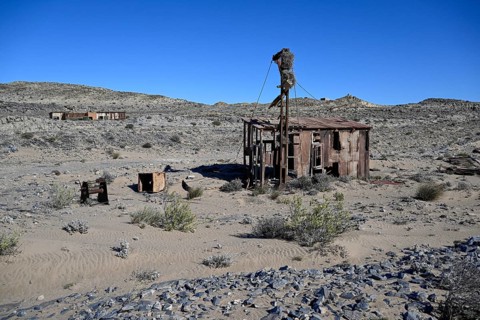 Ruinen der ehemaligen Diamantenstadt Pomona in der Wüste, Diamentensperrgebiet, bei Lüderitz,