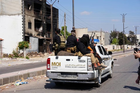 Sectarian violence in the Syrian city of Sweida between Druze factions loyal to Sheikh Hikmat
