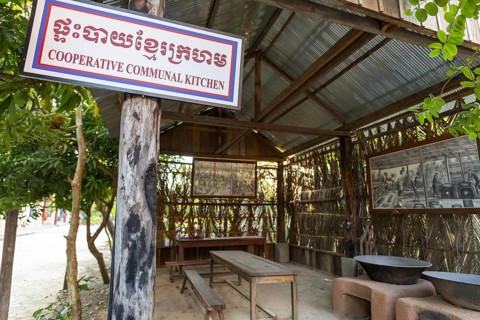 Memorial to the victims of the Khmer Rouge regime, Wat Thmei, Siem Reap, Cambodia