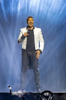 Lionel Richie live on Say Hello To The Hits 2025 Tour at the Berlin Uber Arena on 03.07.2025