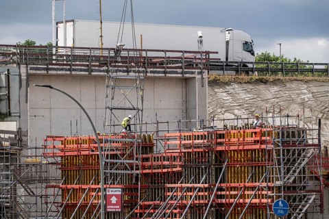 Rhine bridge Duisburg-Neuenkamp, motorway A40, start of construction of the second bridge, bridge