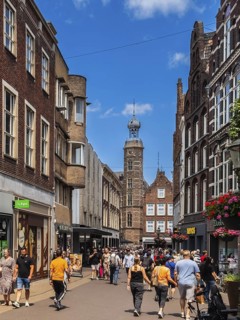 Many passers-by in the city centre of Venlo, Netherlands