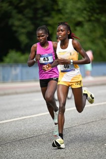 Rancy Kogo Kenya and Ann Nyaguthie Ndichu Kenya as the best-placed runners at the 31st Hella Half