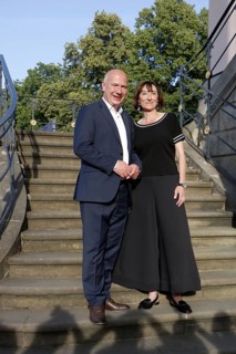 Kai Wegner and Elisabeth Sobotka (Artistic Director of the Staatsoper Unter den Linden) arriving