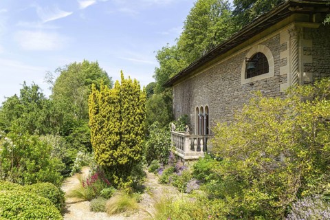 The Cloisters building, Italianate gardens designed by Harold Ainsworth Peto, Iford Manor,