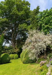 Italianate gardens designed by Harold Ainsworth Peto, Iford Manor, Wiltshire, England, UK