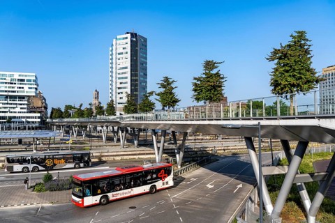 The Moreelsebrug, pedestrian and cycle bridge over the tracks of Utrecht Centraal, Central Station,